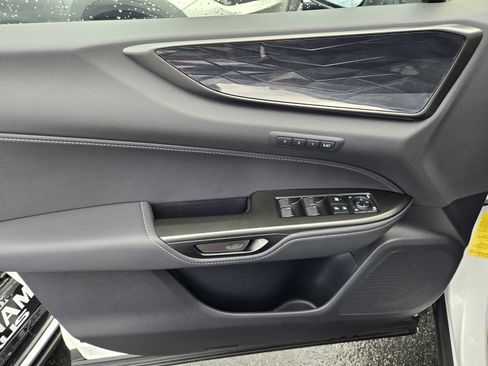 Used 2025 Lexus NX 350h AWD w/ Premium Package image 26