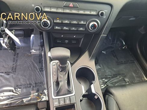 Used 2021 Kia Sportage S image 29