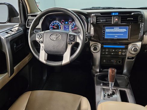 Used 2018 Toyota 4Runner Limited image 9