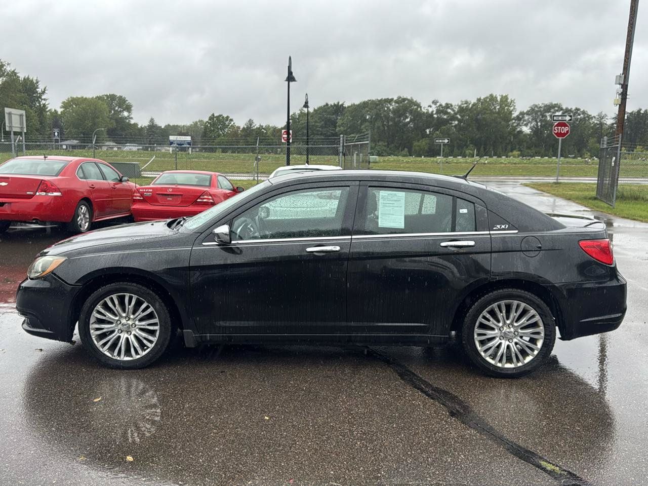 Used 2011 Chrysler 200 Limited FWD image 8