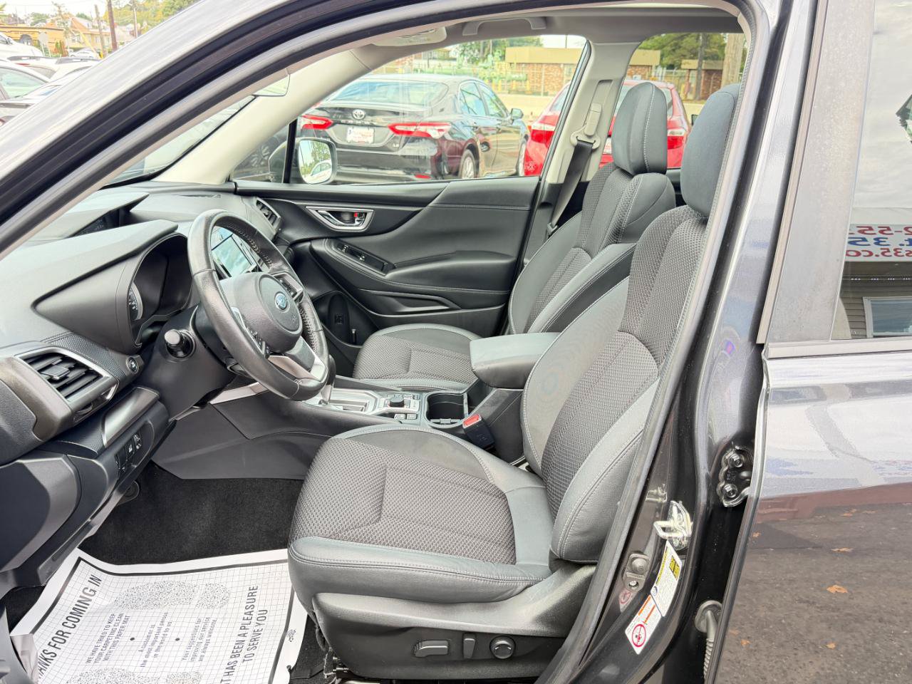Used 2019 Subaru Forester Premium AWD/4WD image 12