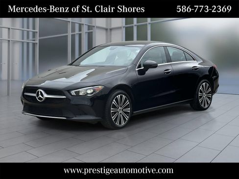 Used 2023 Mercedes-Benz CLA 250 4MATIC image 1
