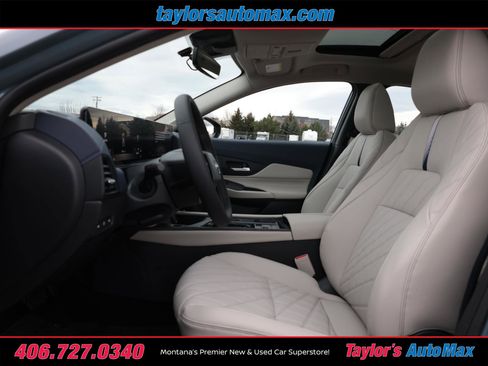 New 2026 Nissan Sentra SL w/ Floor Mat Package FWD image 5