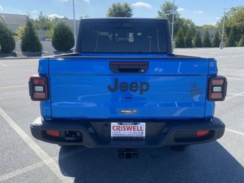 New 2025 Jeep Gladiator Willys image 6