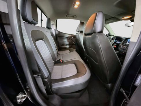 Used 2021 Chevrolet Colorado Z71 w/ Safety Package RWD image 26