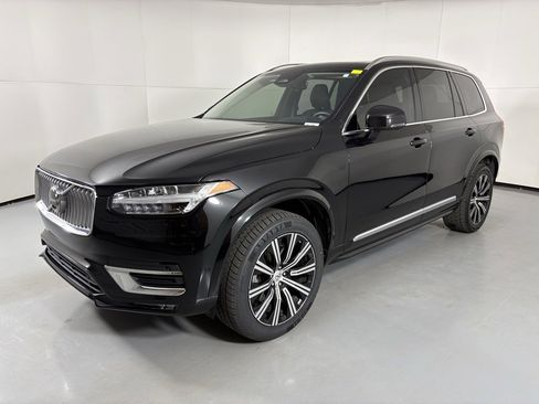 Used 2024 Volvo XC90 B6 Plus w/ Protection Package Premier image 4