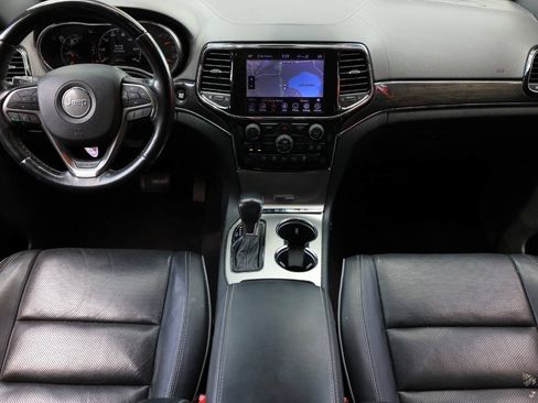 Used 2020 Jeep Grand Cherokee Overland RWD image 13