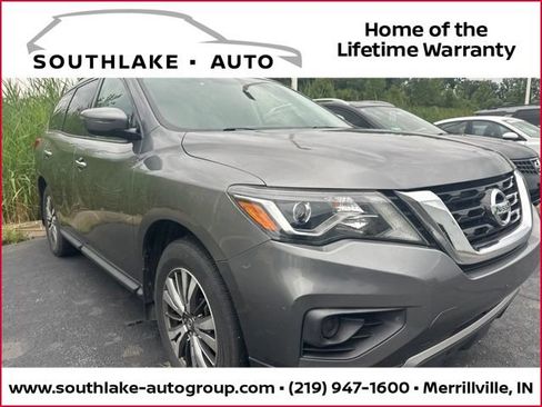 Used 2018 Nissan Pathfinder S AWD/4WD image 1