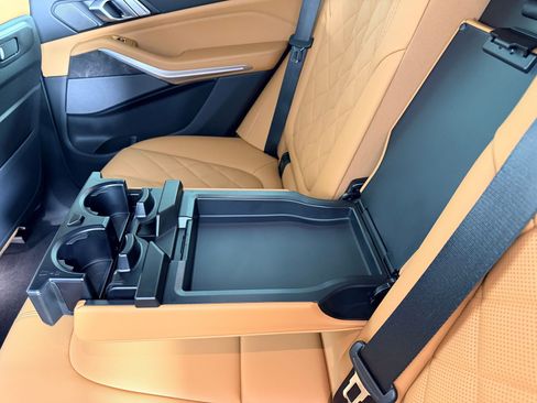 Certified 2025 BMW X5 M60i w/ Climate Comfort Package AWD/4WD image 15