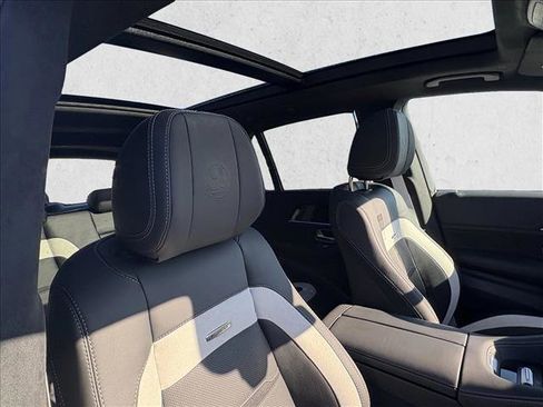 New 2026 Mercedes-Benz GLE 63 AMG S image 24