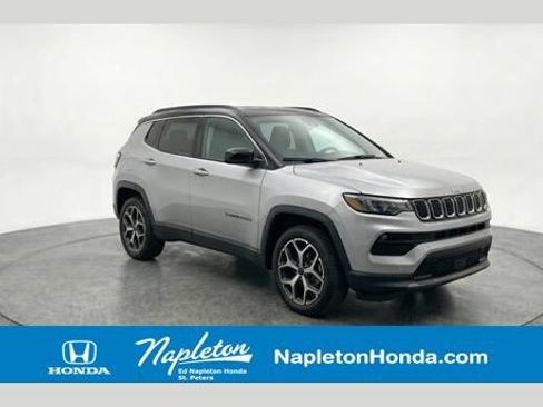 Used 2025 Jeep Compass Limited AWD/4WD image 1