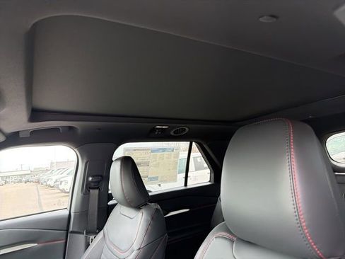 New 2026 Ford Explorer ST-Line image 17