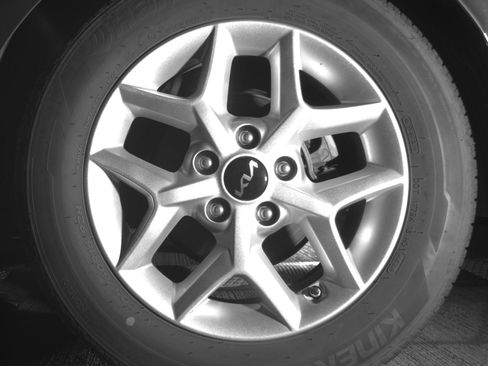 Used 2025 Kia Soul LX w/ LX Technology Package FWD image 14