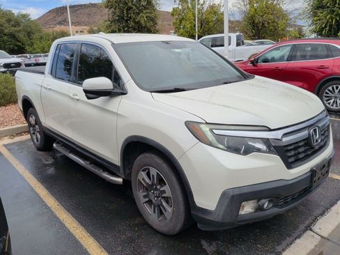Used 2018 Honda Ridgeline RTL-T image 2