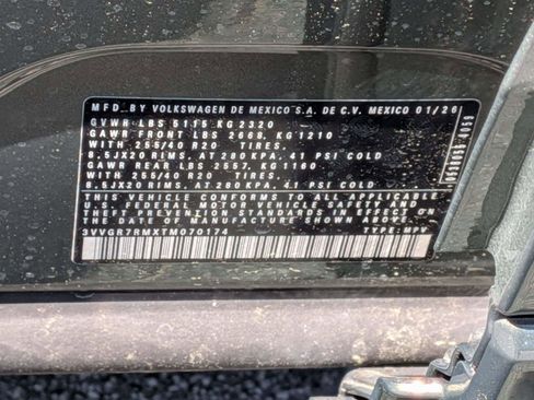 New 2026 Volkswagen Tiguan SE R-Line AWD/4WD image 37