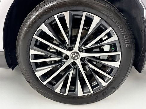 Used 2025 Lexus RX 350 Premium Plus w/ Accessory Package (Z1) FWD image 32