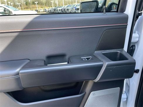 Used 2024 Ford F150 Raptor image 25