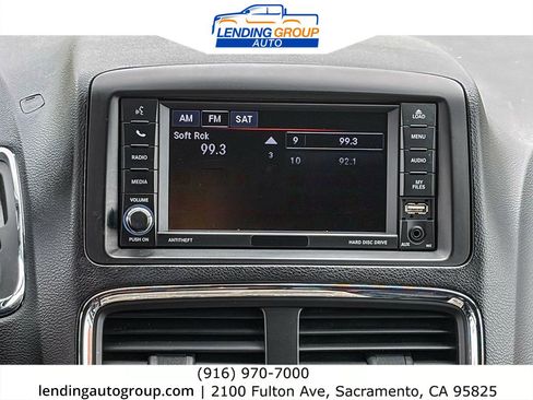 Used 2019 Dodge Grand Caravan SXT FWD image 13
