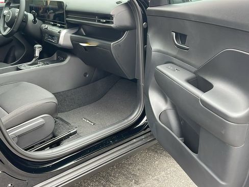 New 2026 Hyundai Kona SEL Sport image 32