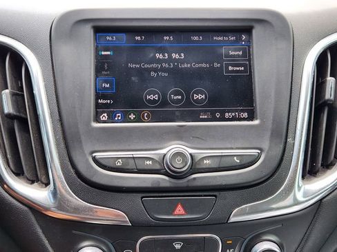 Used 2021 Chevrolet Equinox LT image 14