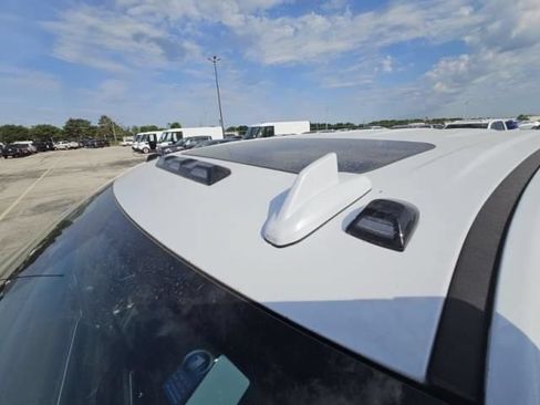 Used 2026 GMC Sierra 2500 Denali Ultimate AWD/4WD image 2
