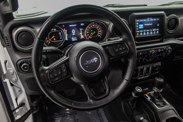 Used 2021 Jeep Wrangler Sport AWD/4WD image 16