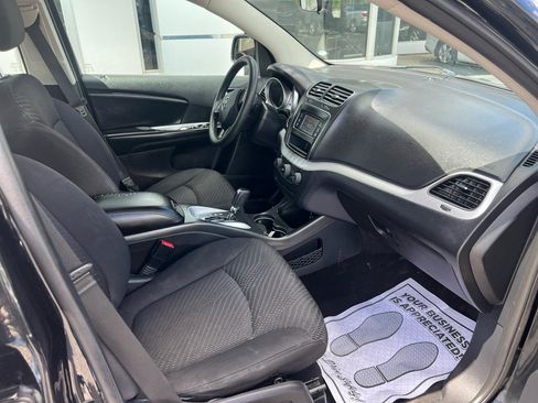 Used 2014 Dodge Journey FWD image 8