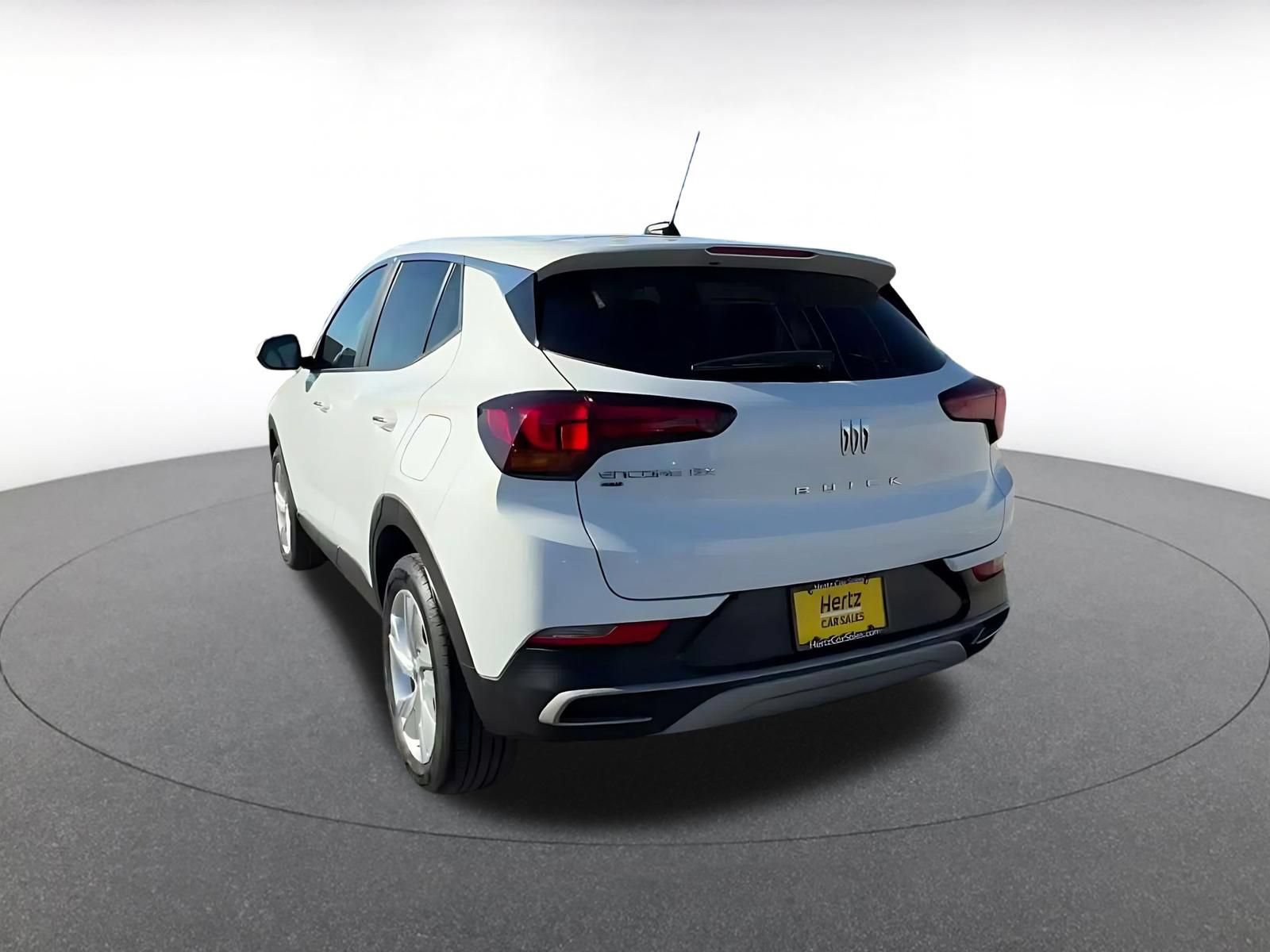 Used 2025 Buick Encore GX Preferred AWD/4WD image 10