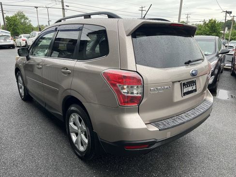 Used 2014 Subaru Forester 2.5i Touring w/ Popular Package #1 AWD/4WD image 7