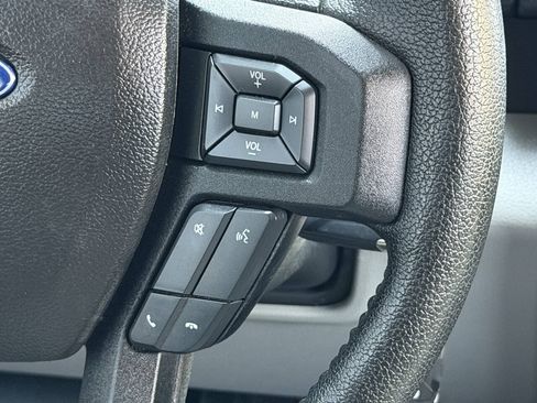 Used 2016 Ford F150 XLT w/ Equipment Group 302A Luxury AWD/4WD image 27