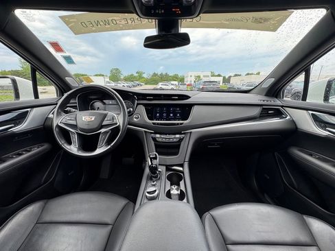 Certified 2023 Cadillac XT5 Premium Luxury FWD image 20