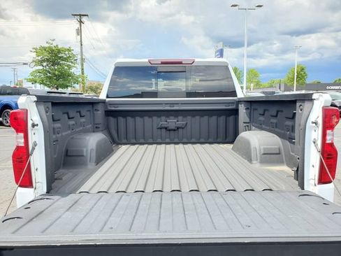 Used 2019 Chevrolet Silverado 1500 LT w/ All-Star Edition AWD/4WD image 22