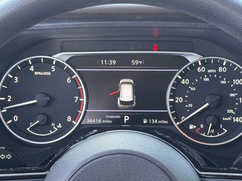 Certified 2023 Nissan Rogue SV image 13