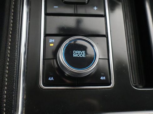 Used 2024 Ford Expedition Max XLT AWD/4WD image 51