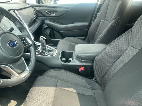 Used 2021 Subaru Outback Premium w/ Popular Package #1 AWD/4WD image 3