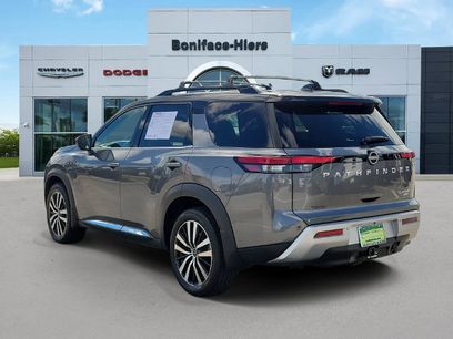 Used 2023 Nissan Pathfinder Platinum