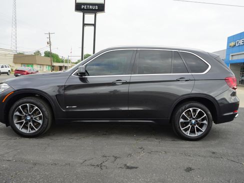 Used 2018 BMW X5 sDrive35i RWD image 2