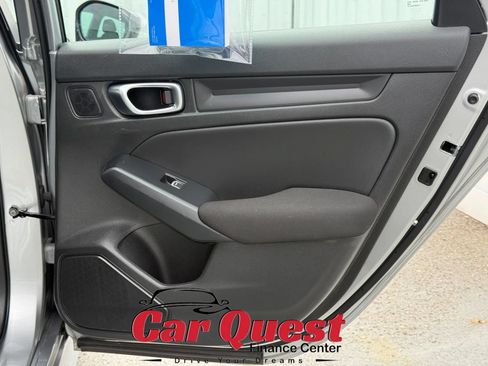 Used 2025 Honda Civic Sport image 16