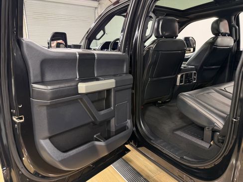 Used 2022 Ford F350 Platinum AWD/4WD image 13