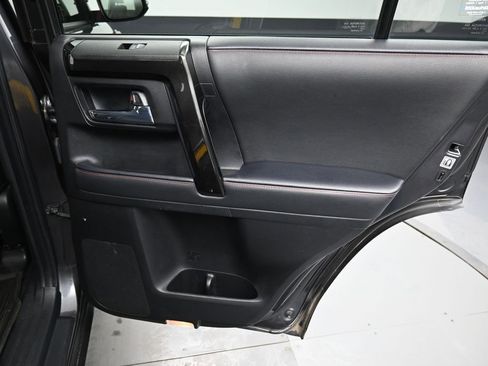 Certified 2021 Toyota 4Runner TRD Off-Road Premium image 34