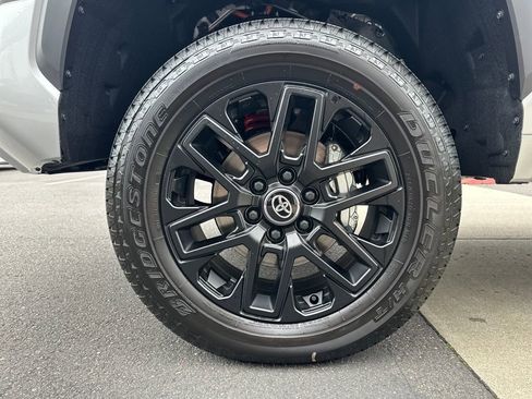 New 2026 Toyota Tundra Limited image 27