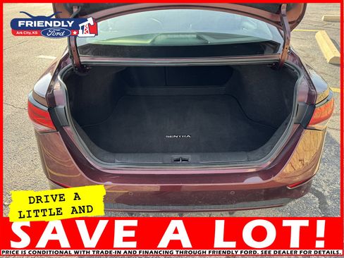 Used 2024 Nissan Sentra SV image 5