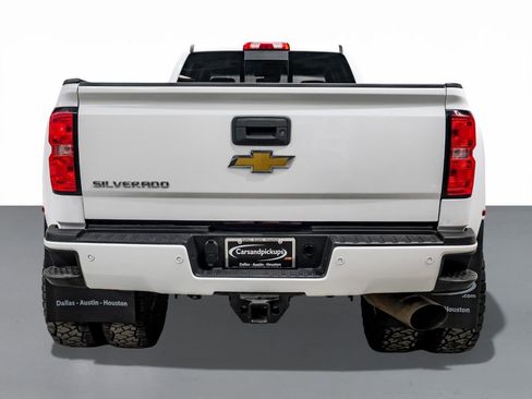 Used 2019 Chevrolet Silverado 3500 LTZ w/ Duramax Plus Package image 7