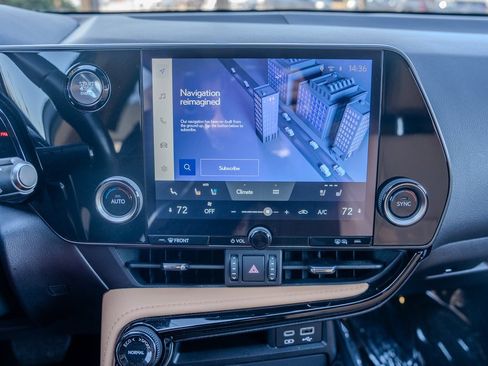 Used 2023 Lexus NX 250 FWD w/ Premium Package image 10