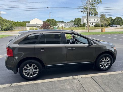 Used 2011 Ford Edge Limited AWD/4WD image 6