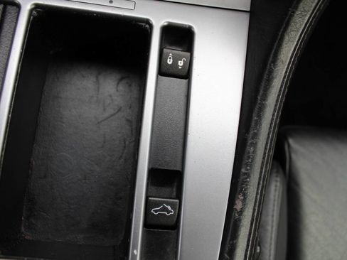 Used 2006 Aston Martin DB9 Volante RWD image 19