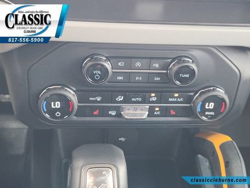 Used 2023 Ford Bronco Badlands AWD/4WD image 19