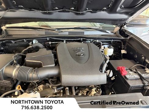 Used 2023 Toyota Tacoma SR5 AWD/4WD image 16