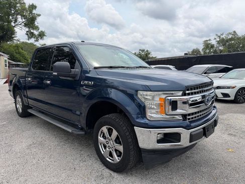 Used 2018 Ford F150 XLT w/ Equipment Group 302A Luxury RWD image 3
