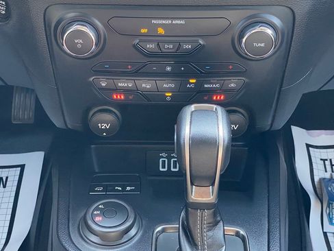 Used 2022 Ford Ranger Lariat w/ Technology Package image 22